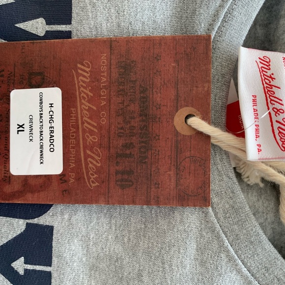 Mitchell & Ness Dallas Cowboys back to back crewneck size XL NWT - Picture 9 of 10